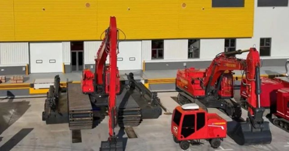 硬核破解“最后一公里”难题,平博在线智能应急救援设备助力“应急使命·2025”演习!