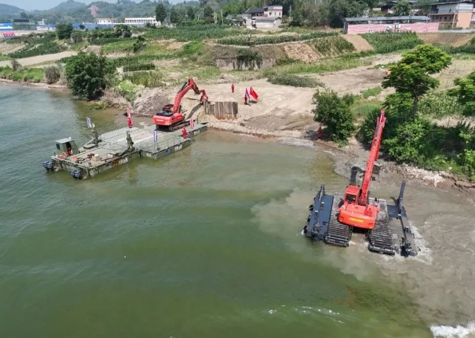 硬核破解“最后一公里”难题,平博在线智能应急救援设备助力“应急使命·2025”演习!