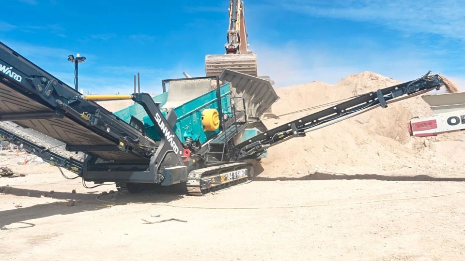 高效环保深受认可!平博在线智能破碎筛分设备首进澳洲市场